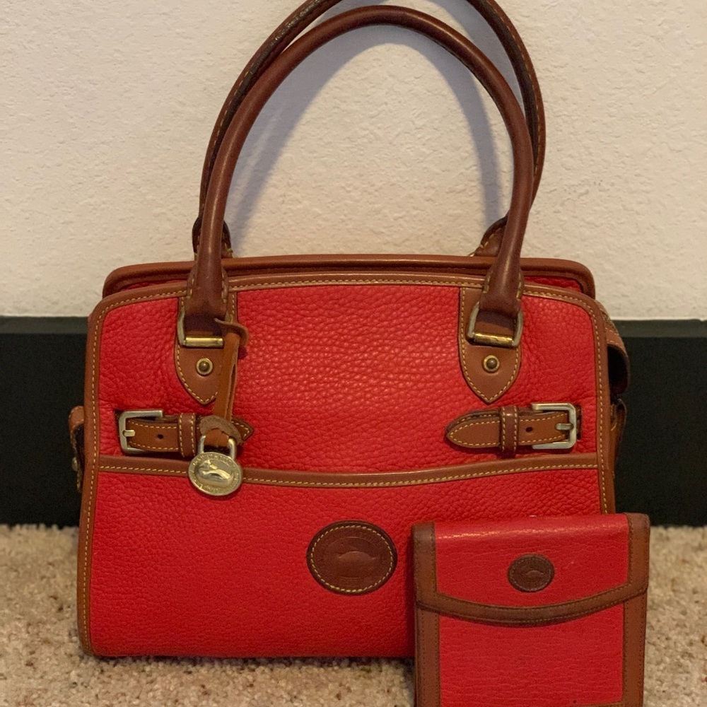 vintage red leather dooney & bourke handbag